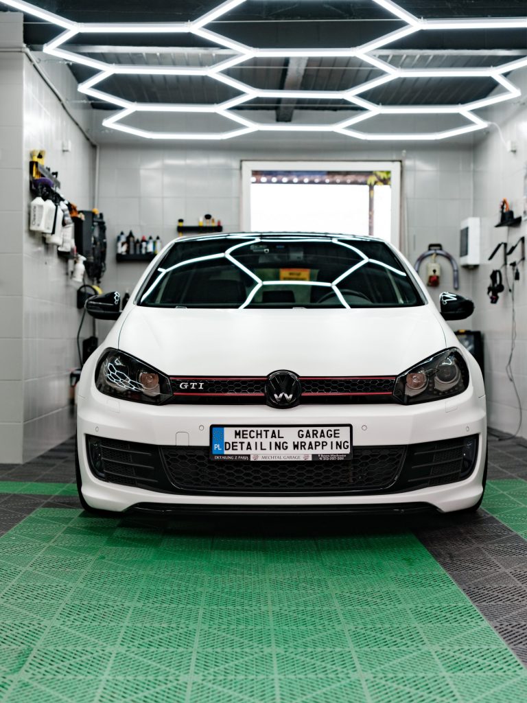 Volkswagen Golf - matowa folia PPF
